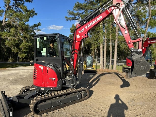 Yanmar Mini Excavator | 2024 Model VIO35-6A | 24" Bucket | 11 ft Dig Depth | 24.4 HP | For Compact Excavation