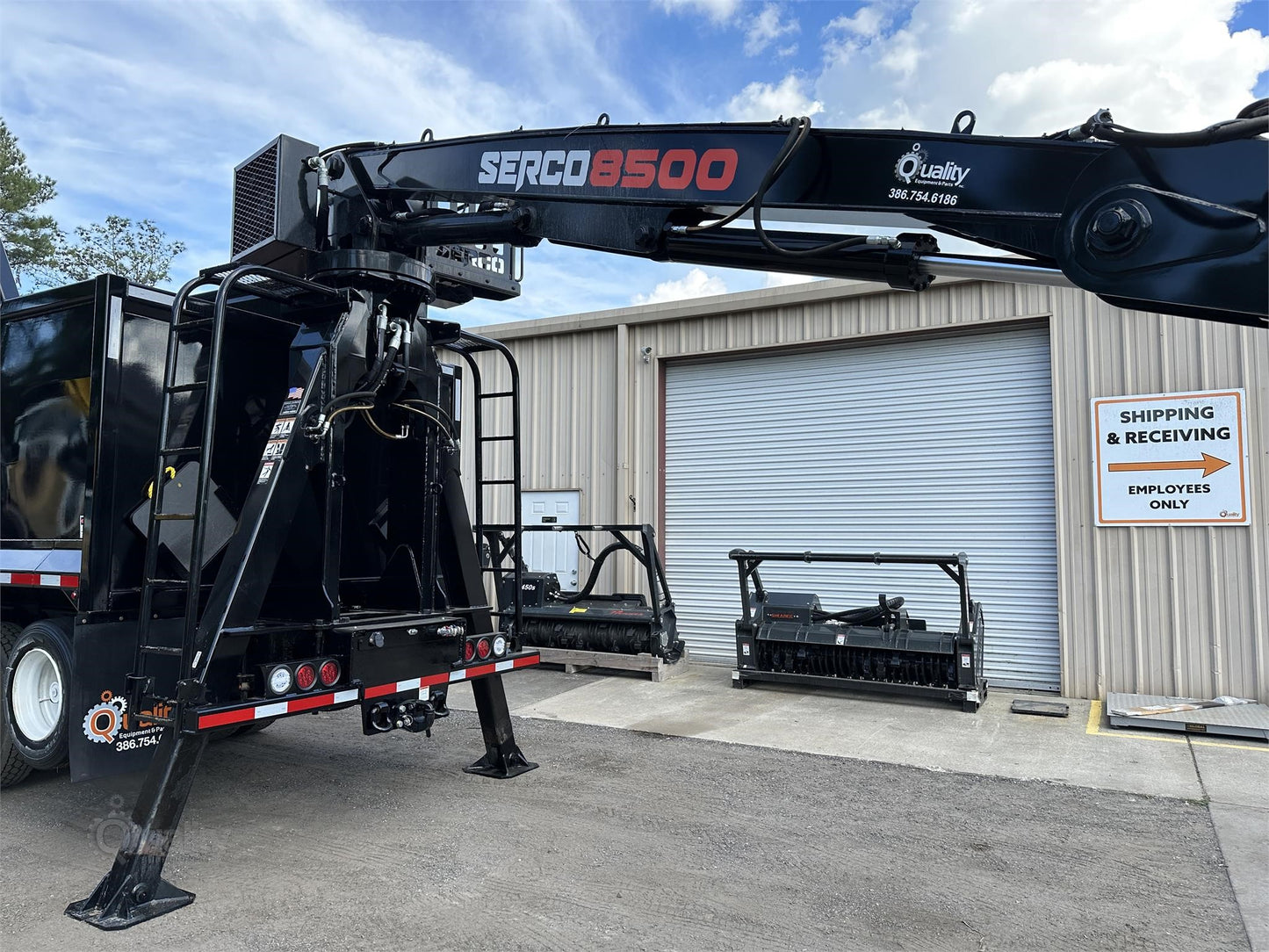 Sterling Grapple Truck | 2007 Model LT-9500 | Horsepower 450 HP | USED