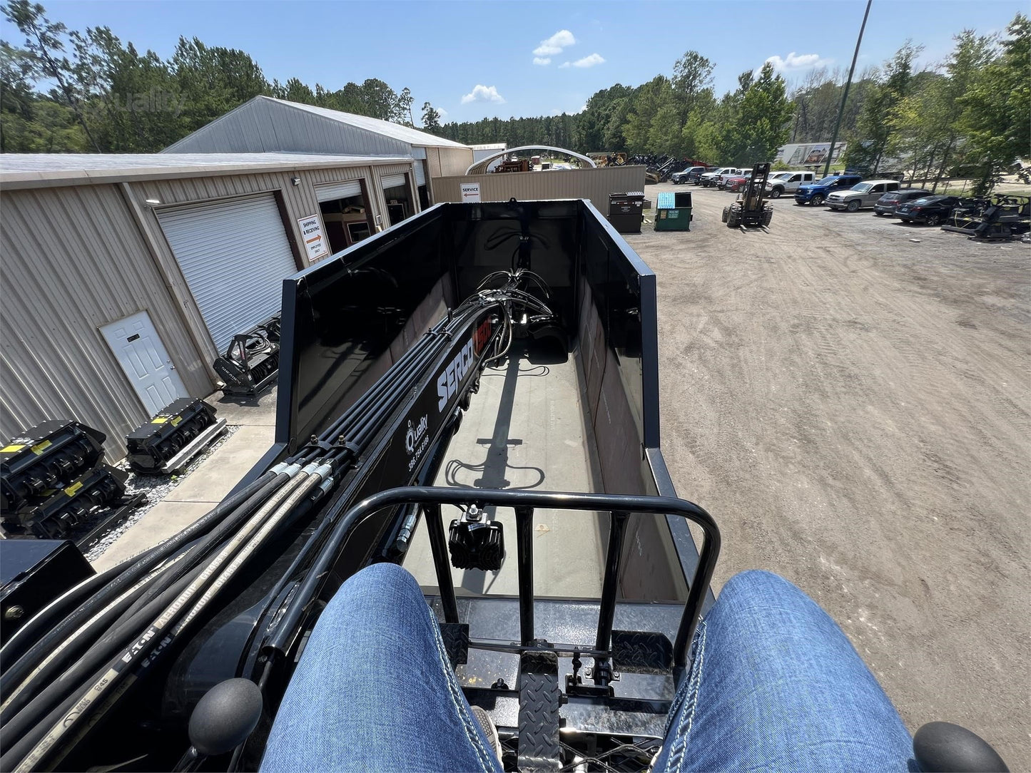 2023 SERCO Truck Log Loader | Model 7500 | Boom Reach 25' Ft | Hydraulic Flow Rate 30 GPM | For Heavy-Duty Material Handling