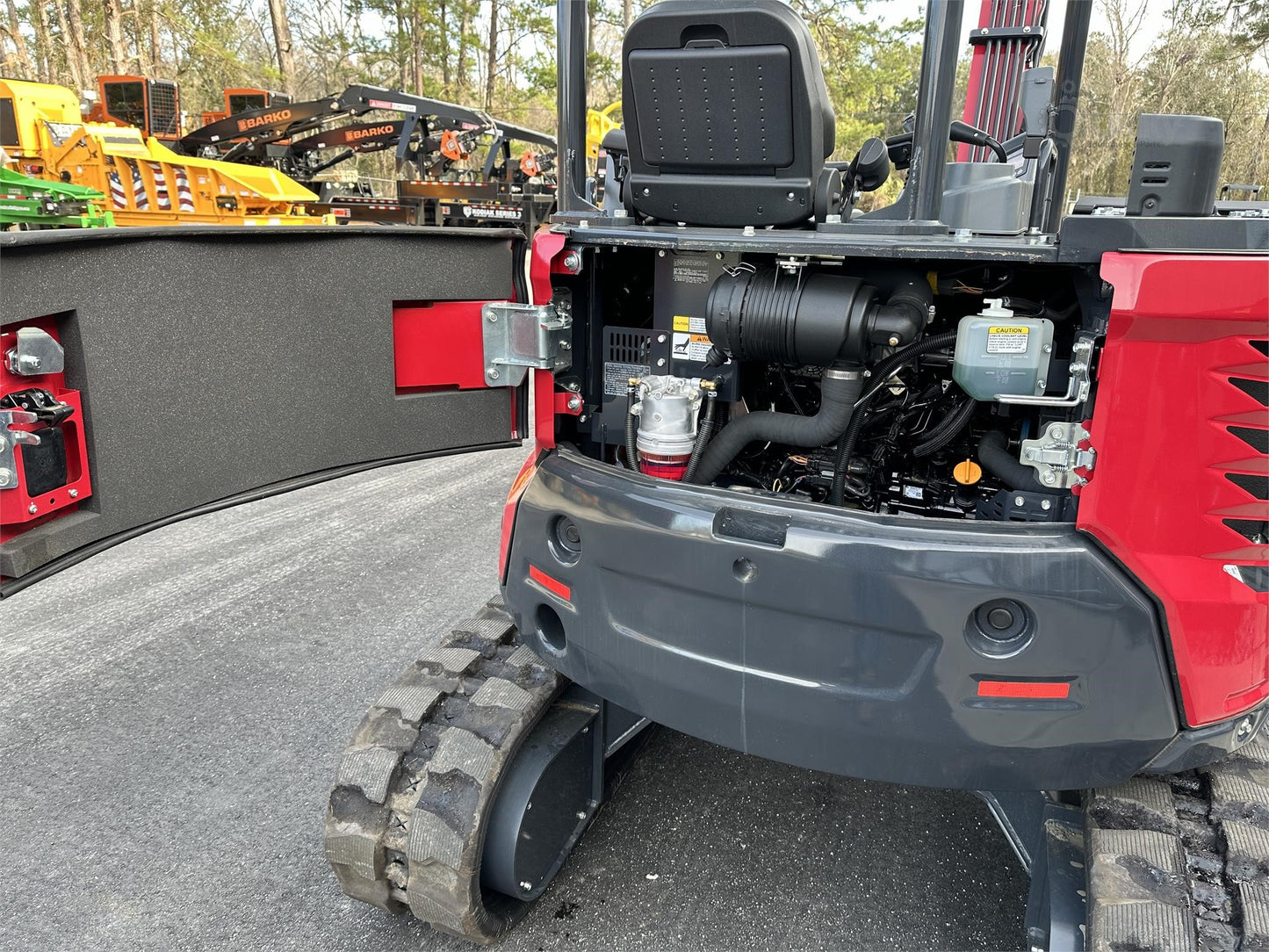 Yanmar Mini Excavator | 2024 Model SV40 | Machine Size 12,000 lbs | Fuel Capacity 14.8 Gallons
