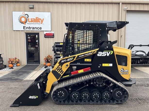 ASV Skid Steer With 60" Bucket | Model 2025 POSI-TRACK RT50 | 53 HP | 3,000 PSI | For Compact Equipment Applications