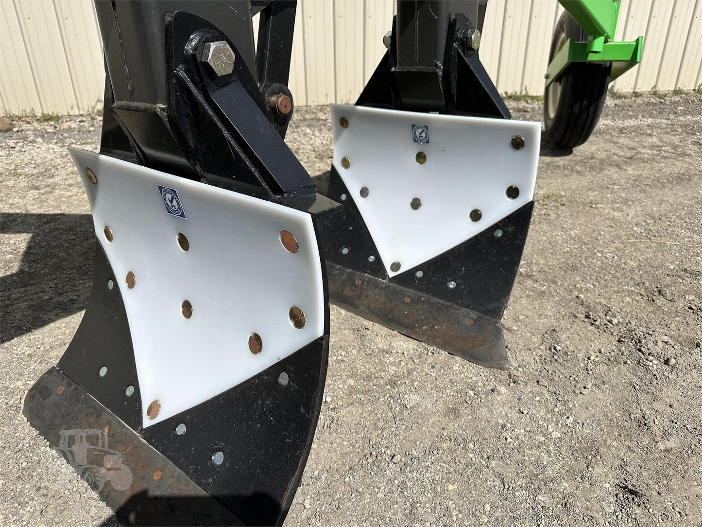 2024 Industrias America Disc Switch Plow | Model AR03 | Working Width 4.5' | Horsepower 15 To 20 HP | For Tractors