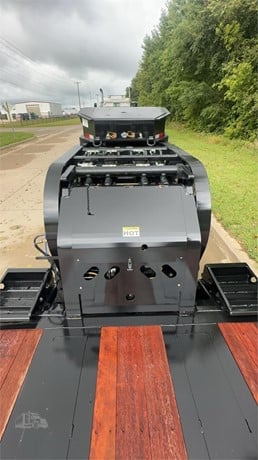 XL Specialized | 110HDE Extendable Lowboy Trailer | 53' Length | 110,000 lbs Capacity | 102" Width | For Extreme Heavy-Haul Transport