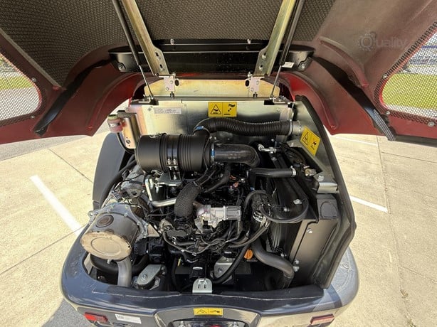 Yanmar Wheel Loader | 2025 Model V7 | 0.92 cu yd Bucket | 16.6 GPM | 47 HP | For Compact Applications