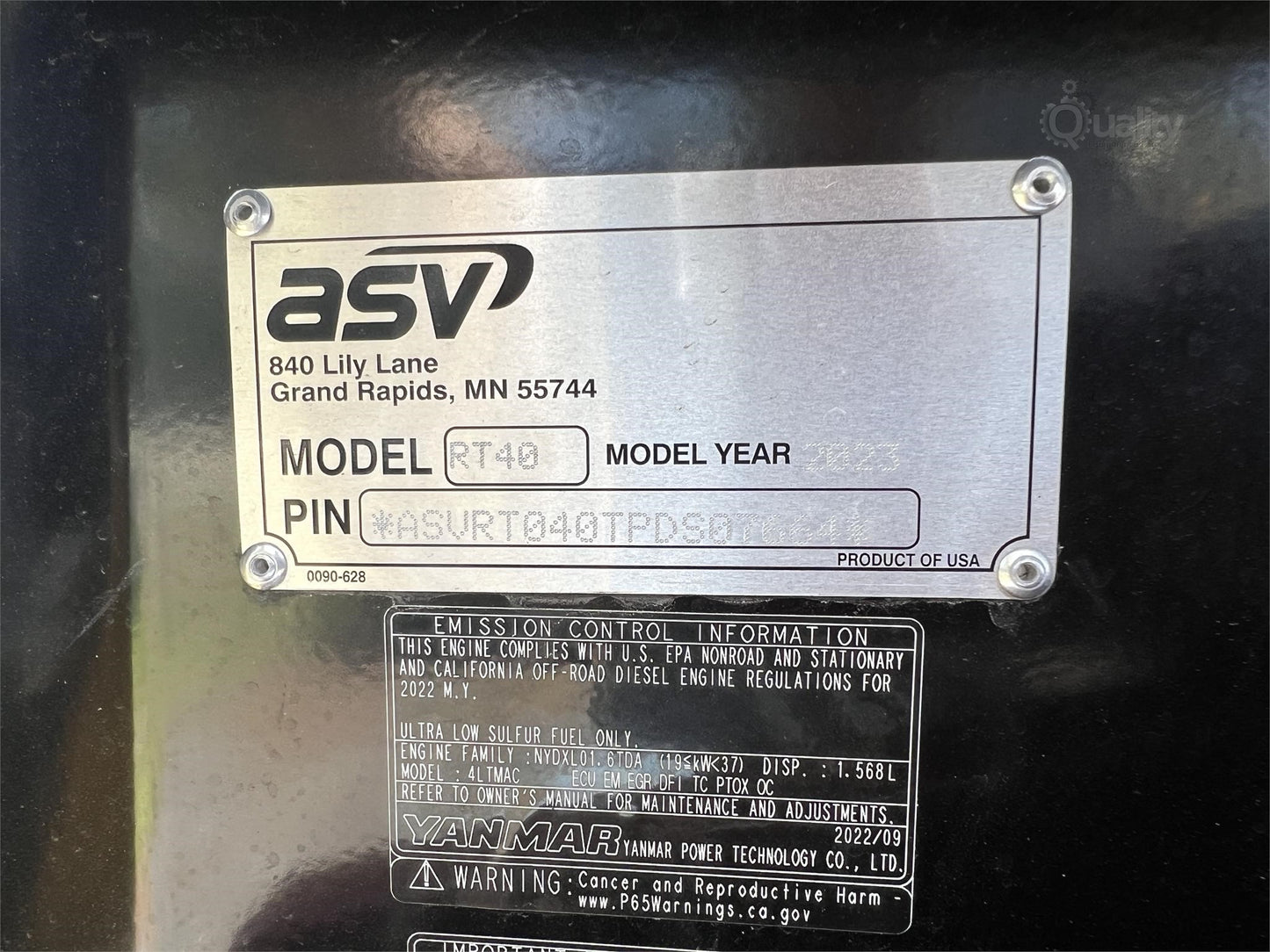 ASV Posi-Track Skid Steer | 2024 Model RT-40 | Track Width 11" inches | Hydraulic Flow Rate 13.3 GPM