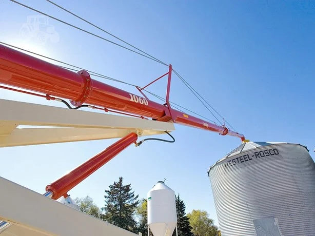 Farm King Back-saver Grain Auger | Model 1080 | Size 10" x 80' | Weight 3,622 Lbs | PTO Horsepower 65 HP | For Tractors