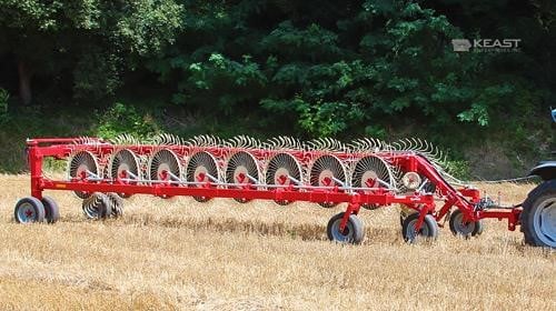 Farm King Easy Rakes Superstar | ERS-16 Model | Working width 32' | Horsepower 50 HP | For Tractors