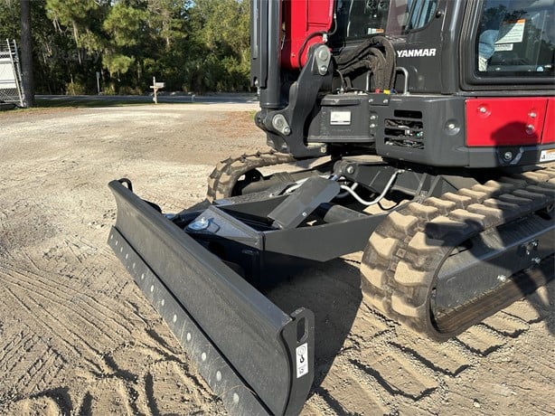 Yanmar Mini Excavator | 2024 Model VIO35-6A | 24" Bucket | 11 ft Dig Depth | 24.4 HP | For Compact Excavation