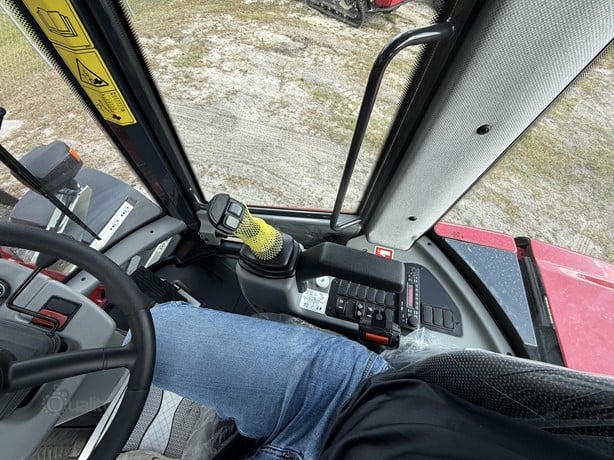 Yanmar Wheel Loader | 2025 Model V8 | 1 cu yd Bucket | 17 GPM | 62 HP | For Compact Applications