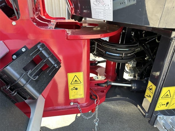 Yanmar Wheel Loader | 2024 Model V10 | 1.44 cu yd Bucket | 20 GPM | 72 HP | For Compact Applications