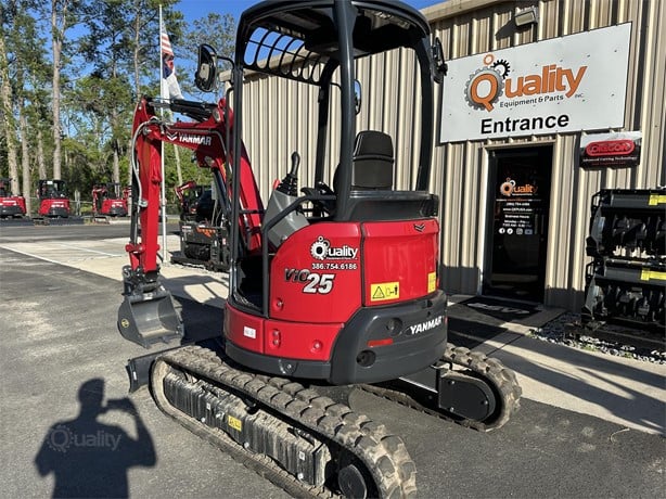 Yanmar Mini Excavator | 2024 Model VIO25-6B | 18" Bucket | 10 ft Dig Depth | 20 HP | For Compact Excavation