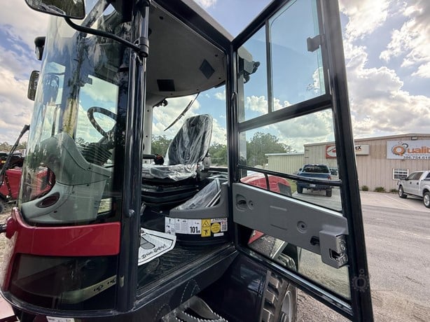 Yanmar Wheel Loader | 2025 Model V8 | 1 cu yd Bucket | 17 GPM | 62 HP | For Compact Applications