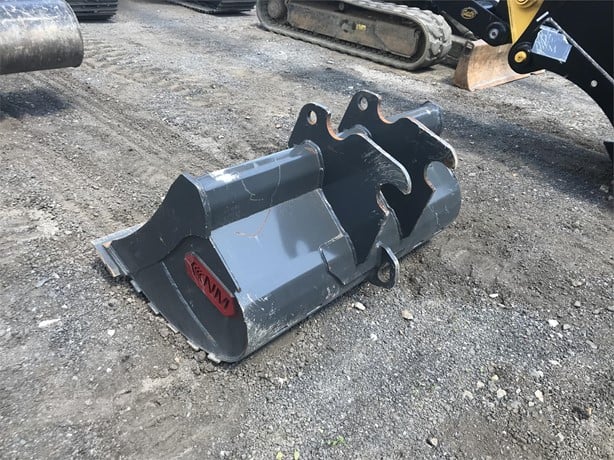 NM Attachments Bucket Smooth Excavator | Model 15DC Series | Attachment Size 42"-48" | Machine Size 6.5–22.5 tons (33000LBS-45000LBS) | For Excavator