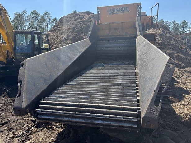 Bandit Horizontal Grinder | 2019 Model 3680TK BEAST RECYCLER | 42" x 63" Cutter mill | 755 HP | For Tree Care Applications