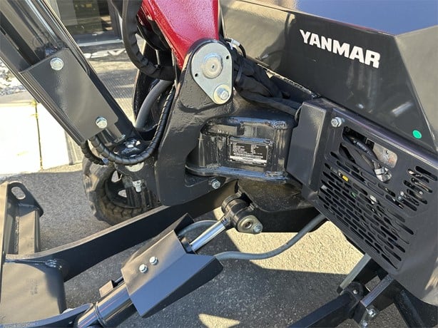 Yanmar Mini Excavator | 2024 Model VIO25-6B | 18" Bucket | 10 ft Dig Depth | 20 HP | For Compact Excavation