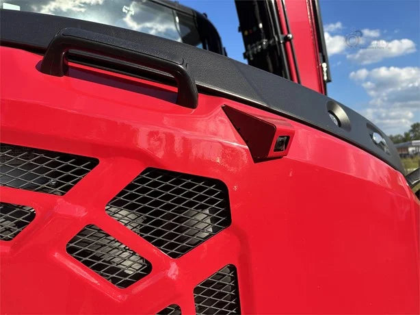 Yanmar Crawler Excavator | 2024 Model SV100-7 | Dig Depth 14 ft | 72 HP | 30.9 gal Fuel Capacity | For Compact Excavation Applications