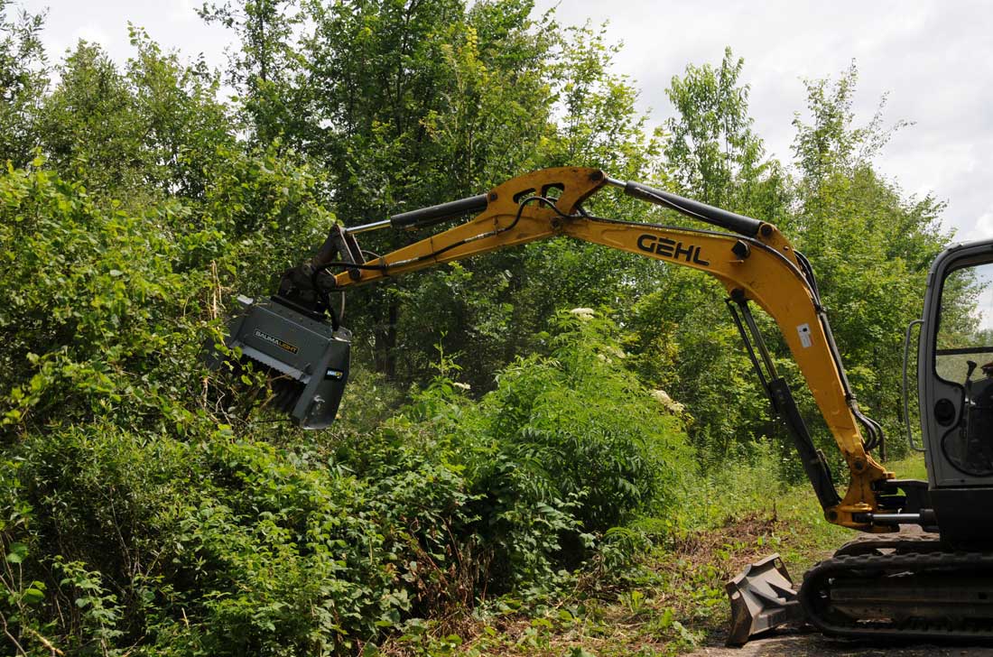 Baumalight Fixed Tooth Mulcher | Model MX530 | Path Width 40" | Machine Size 4-12 Tons | For Excavators