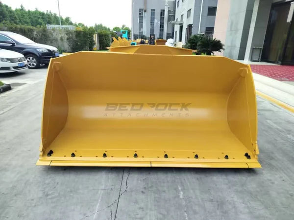 Bedrock Attachments Quick Coupler Bucket | Width 108" | Model WLB938FC-108-2.7 | Capacity 2.7 m³ | For Wheel Loaders