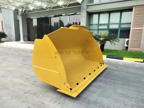 Bedrock Attachments Bucket | Width 108" | Model WLB950PO-108-2.5 | Capacity 2.5 m³ | For Wheel Loaders
