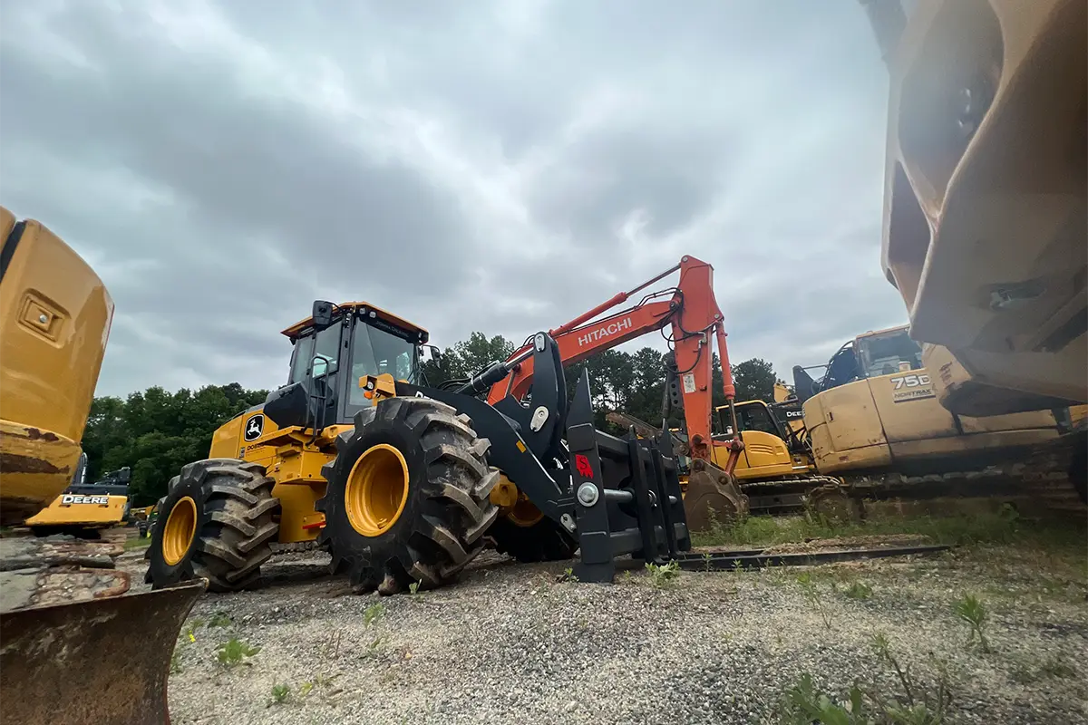 Solesbee’s | Loader Fork & Carriage | Models LF Series | Width 60" To 96" Inches | Fully Forged | Quick-Hitch & Pin-On Mount | Hydraulic Flow 20 To 45 GPM | For Loaders