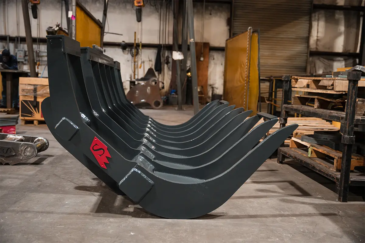 Solesbee’s | Loader Rake Assembly | Models SERL Series | Width 93" To 130" Inches | Forged Alloy Steel Teeth | Pin-On & Quick-Hitch Mount | Hydraulic Flow 15 To 25 GPM | For Loaders
