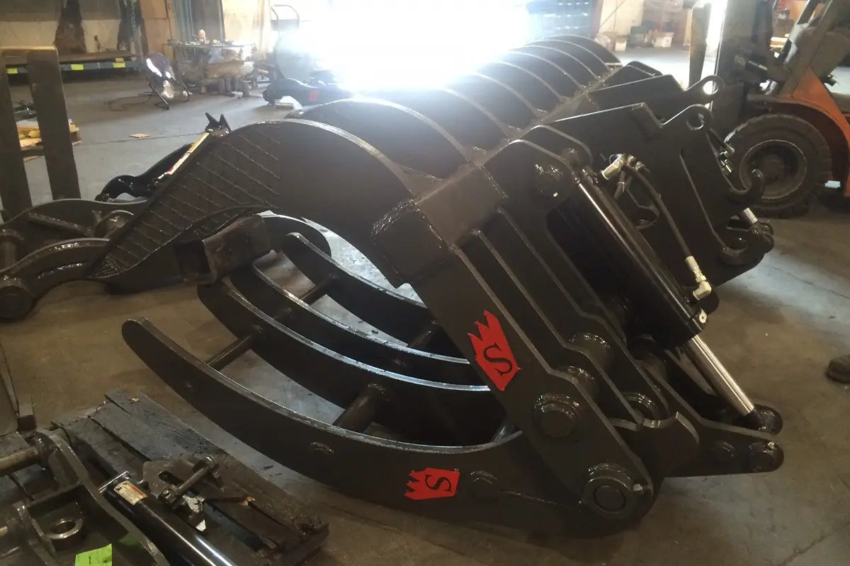 Solesbee’s | Loader Rake Assembly | Models SERL Series | Width 93" To 130" Inches | Forged Alloy Steel Teeth | Pin-On & Quick-Hitch Mount | Hydraulic Flow 15 To 25 GPM | For Loaders