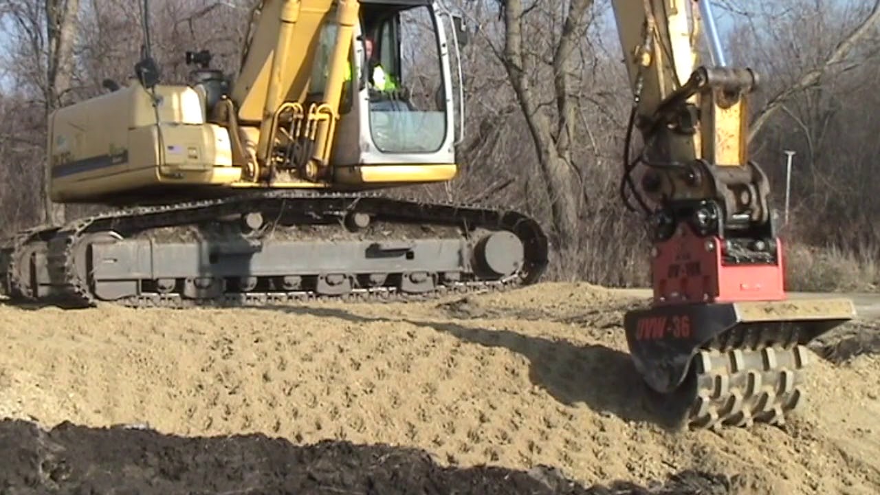 Bedrock Attachments Compaction Wheel | Model ECW1X4 | 4 Wheels | A, 315, B Linkage | Width 36" | For Excavator
