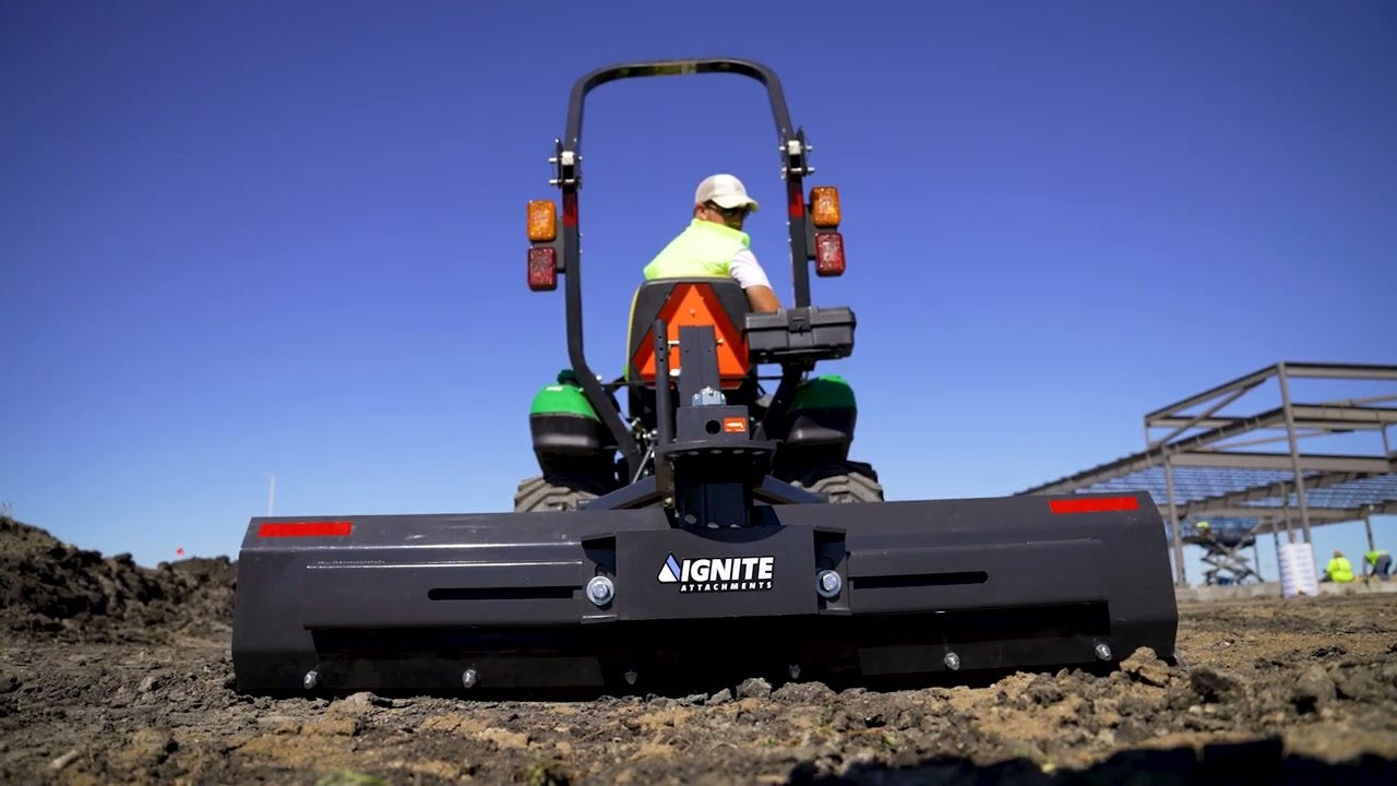 Ignite Attachments 3-Point Blade Box 72" | SKU 7494926 | Blade Width 73.5" | Blade Height 33" | Horsepower 25-50 HP | For Tractors