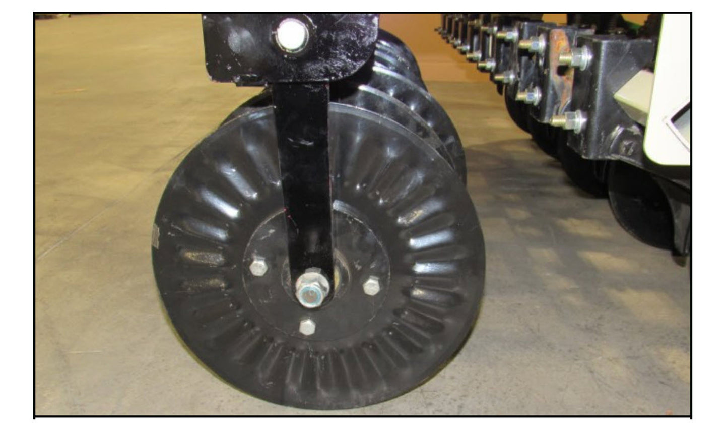 Farm-Maxx Greenscape Food Plotters | 750 Series | Working Width 74" & 84" | Horsepower 40-50 HP | For Tractors