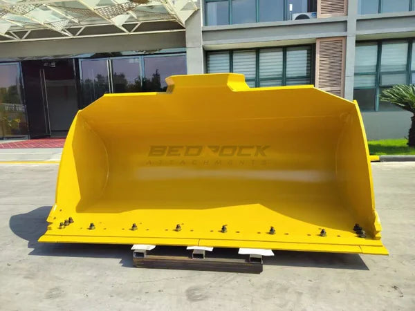 Bedrock Attachments Quick Coupler Bucket | Width 127" | Model WLB966FC-127-4.2 | Capacity 4.2 m³ | For Wheel Loader