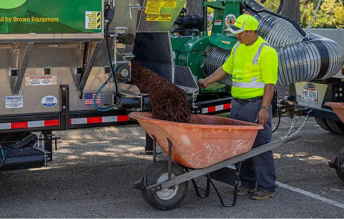 Mulch Mule | MM2BG Base Model | Billy Goat Leaf Vac & Wireless Remote | 24’4” Length | 15 Cu. Yd. Capacity | 8’ Width | For Bulk Material Delivery & Leaf Cleanup