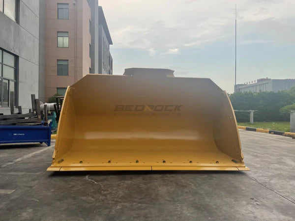 Bedrock Attachments Quick Coupler Bucket | Width 115" | Model WLB950FC-115-3.6 | Capacity 3.6 m³ | For Wheel Loaders