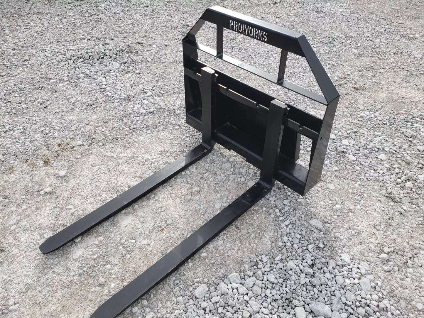 Top Dog Attachments Toro Dingo Pallet Forks | Width 36" | Weight 180 lbs | Load Capacity 2,200 lbs | Oil Flow Range 8 to 12 GPM | For Mini Skid Steer