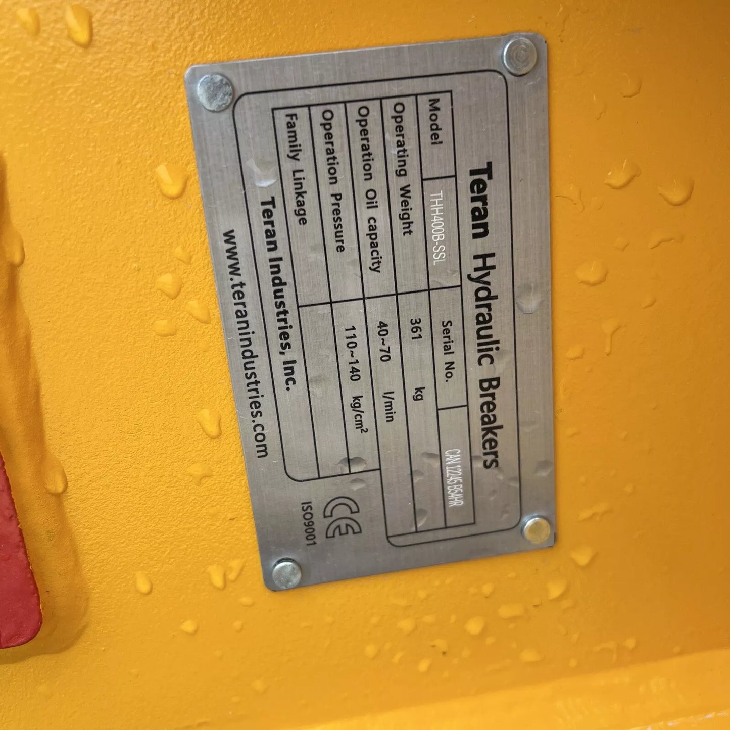 TERAN THH400B Hydraulic Breaker – KOMATSU PC40/45/50, Excavator Attach
