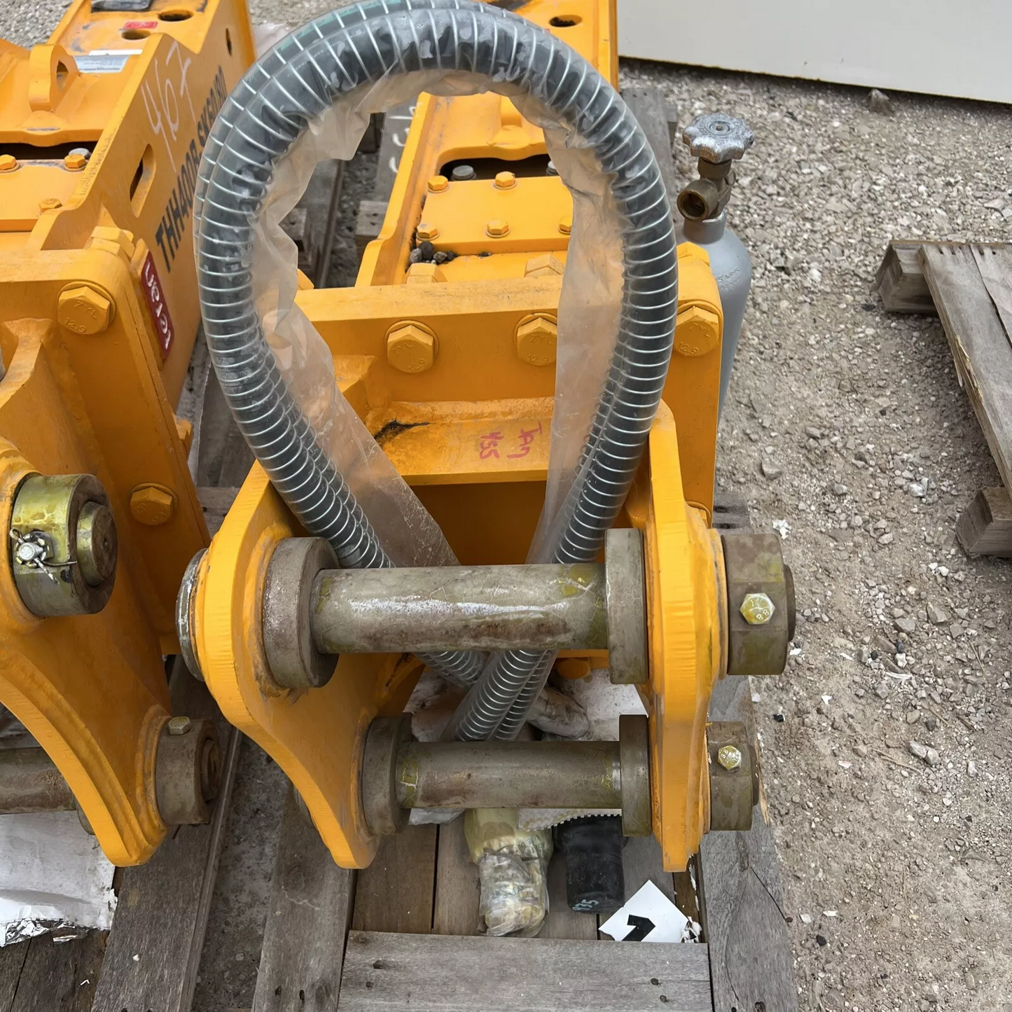TERAN THH400B HYDRAULIC BREAKER – SANY 50C/55C/60/65W, EXCAVATOR ATTACH