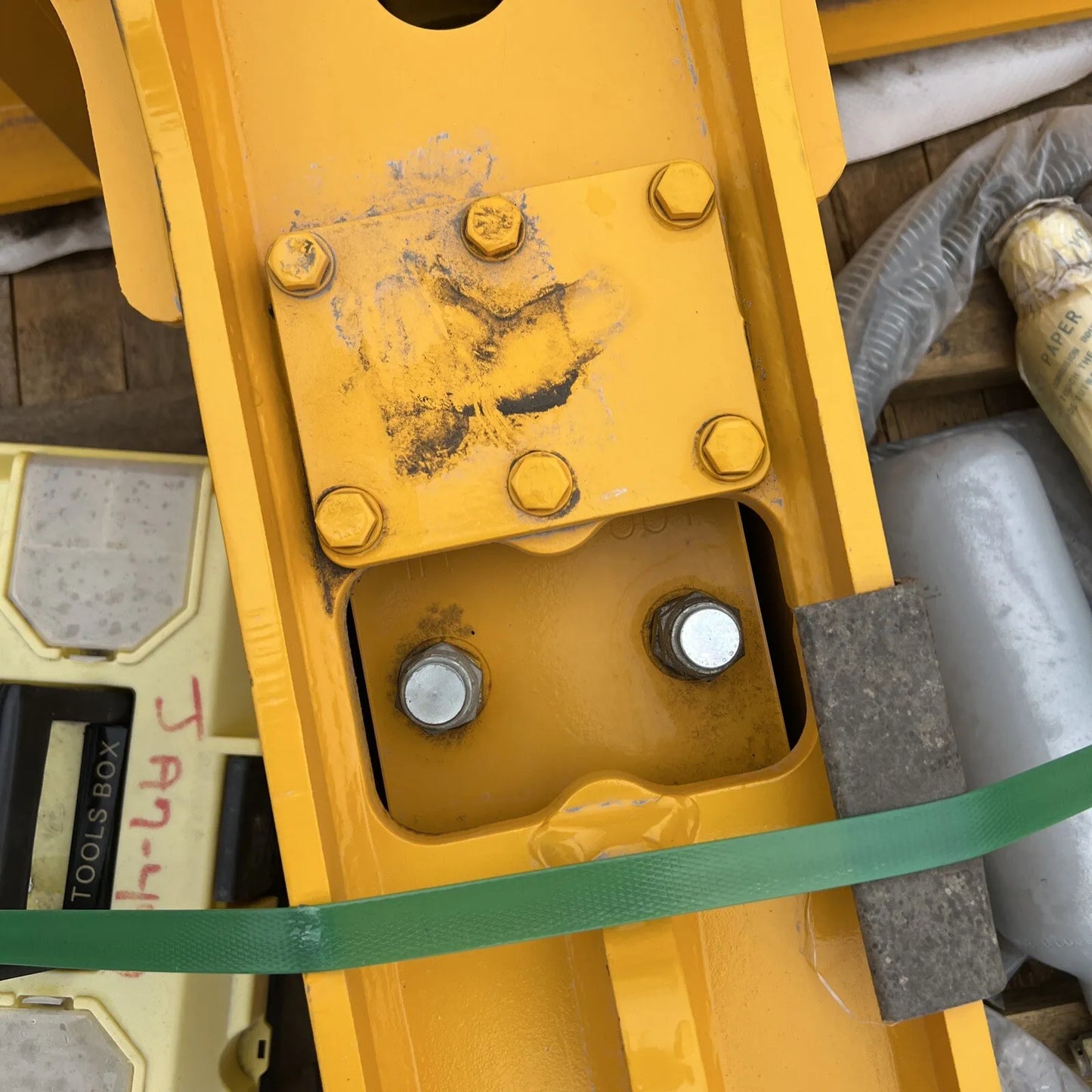 TERAN THH400B Hydraulic Breaker – KOMATSU PC40/45/50, Excavator Attach
