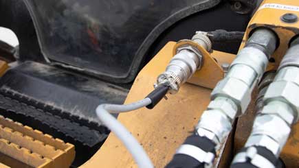 Baumalight | Stump Grinder | S22 | 24" Rotor | 12V Swing Actuator | 12–25 GPM | For Skidsteer