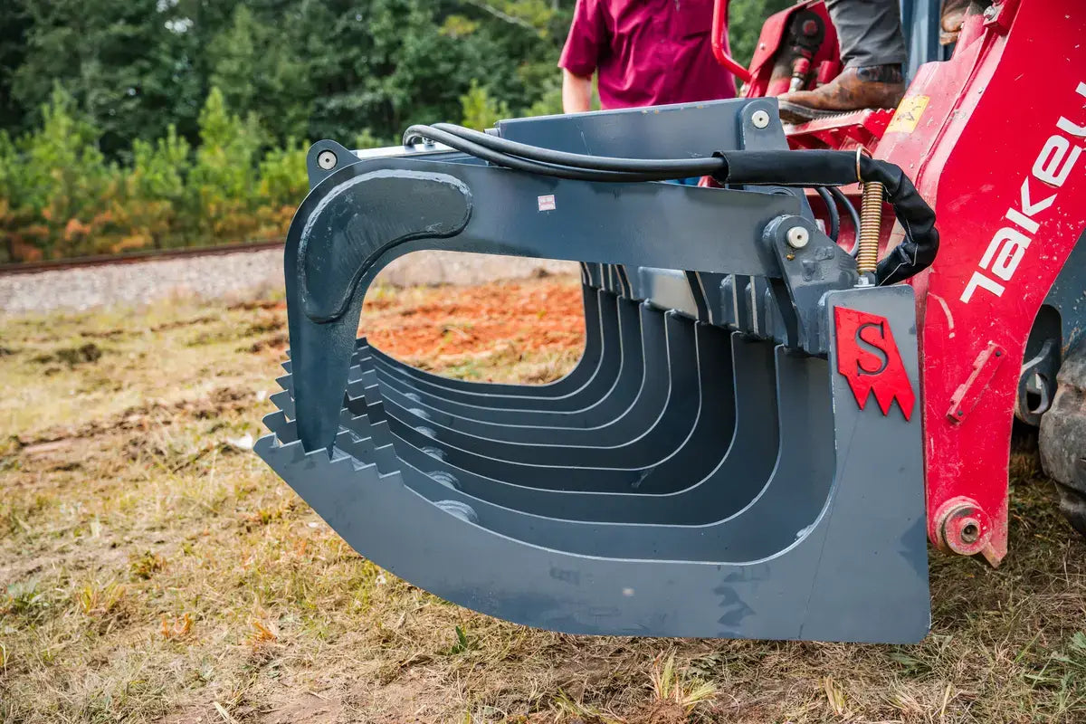 Solesbee’s | Heavy Duty Grapple | Models SSG Series | Width 72" & 84" Inches | Hydraulic Flow 15 To 25 GPM | For Skid Steer