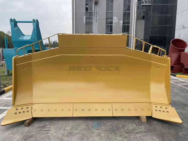 Bedrock Attachments Heavy-Duty SU Blade | Model BBD7ESU-1 | Width: 145.7" | Weight: 4100 kg | For Bulldozer