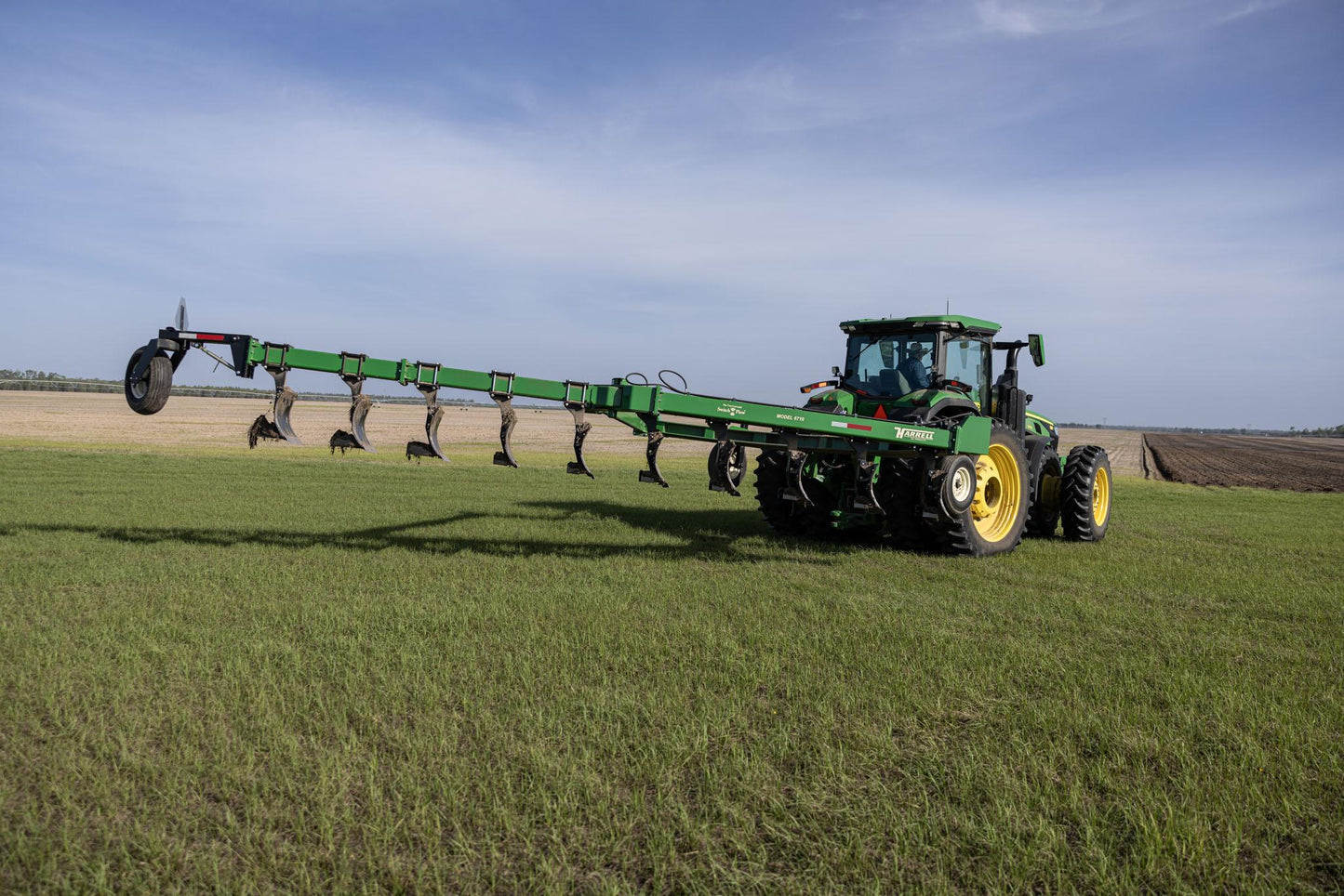Harrell Ag | On-Land Switch Plow 6710 HD | 10-Bottom | Working Width 17 Feet Per Pass | HorsePower 325 to 600+ HP | For Tractors