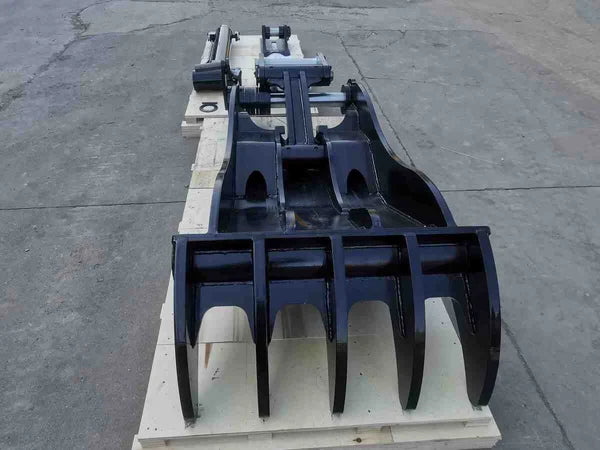 Bedrock Attachments Pin Grabber Thumb | Model EPT100-PG5T54 | Width 51.6" | Pin Size 100mm | 5 Teeth | Machine Size 30-36 Ton | For Excavators