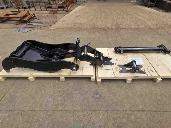 Bedrock Attachments Pin-On Thumb | Model EPT70-PO4T42 | Width 31.5" | Pin Size 70mm | 4 Teeth | Machine Size 15-18 Ton | For Excavators