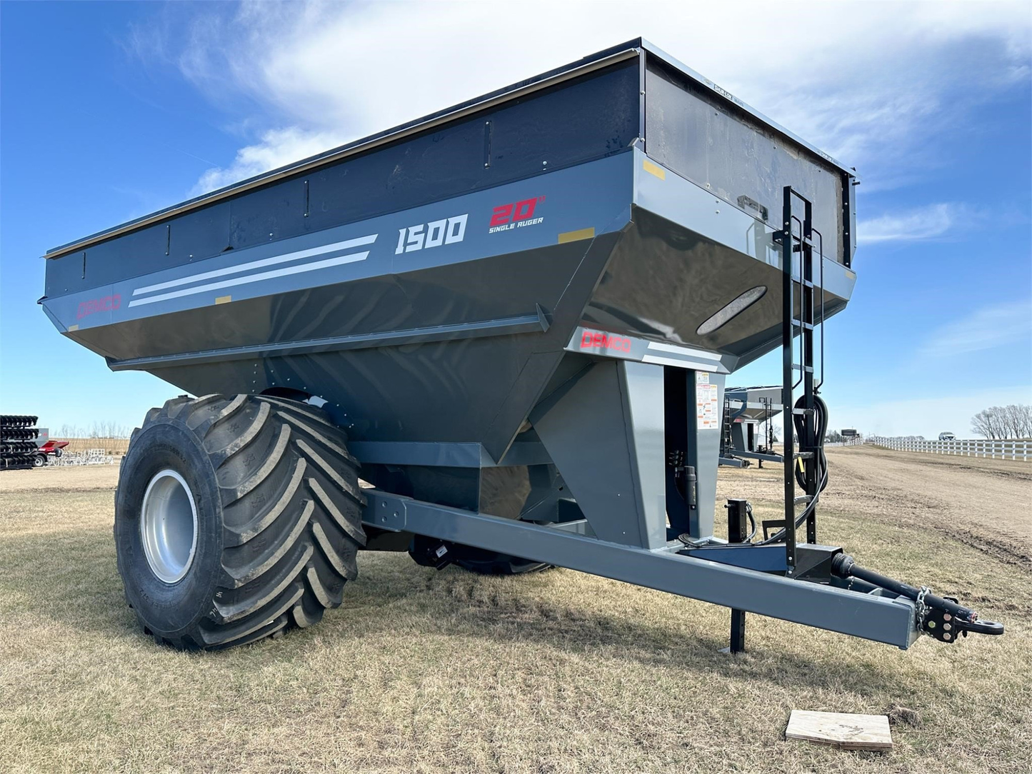 Demco Single Auger Grain Carts | Model 1300 & 1500 | Tread Width 112" To 193" | Horsepower 200+ | For Tractor
