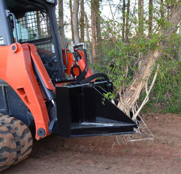 Loflin Fabrication | Tree Puller | 10.75" Jaw Opening | 4 Rows Of Teeth | Fully Hydraulic | For Skid Steer