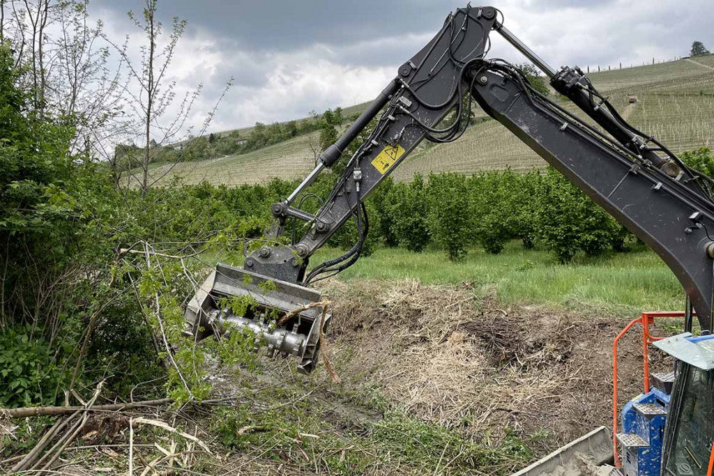 FAE | UML/HY, UML/HY/VT & UML/HY/SONIC Forestry Mulcher | Models 100 To 150 | Width 43.4" to 62.3" Inches | Machine Size 7 To 15 Ton | For Excavators
