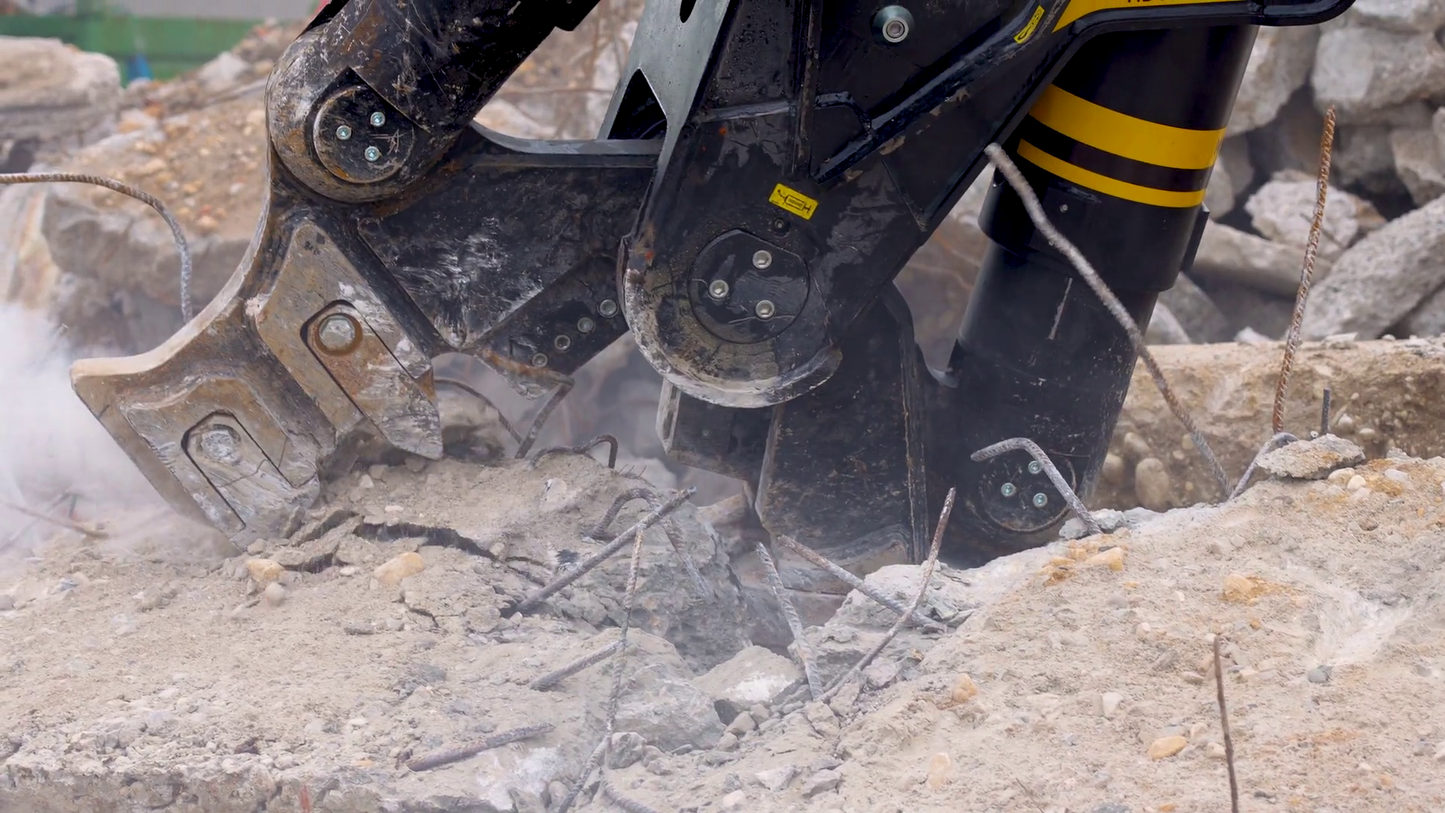 MB Crusher Demolition Pulverizer | Model MB-P160 | Width 12.2" | Machine Size 1.7-3.3 Tons | For Excavators