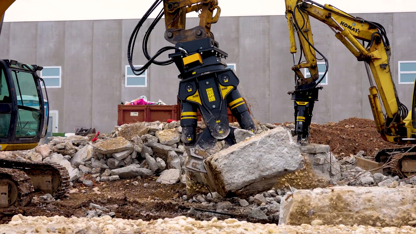 MB Crusher Demolition Pulverizer | Model MB-P160 | Width 12.2" | Machine Size 1.7-3.3 Tons | For Excavators