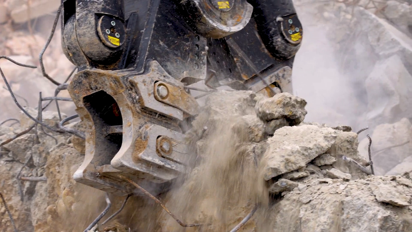 MB Crusher Demolition Pulverizer | Model MB-P160 | Width 12.2" | Machine Size 1.7-3.3 Tons | For Excavators