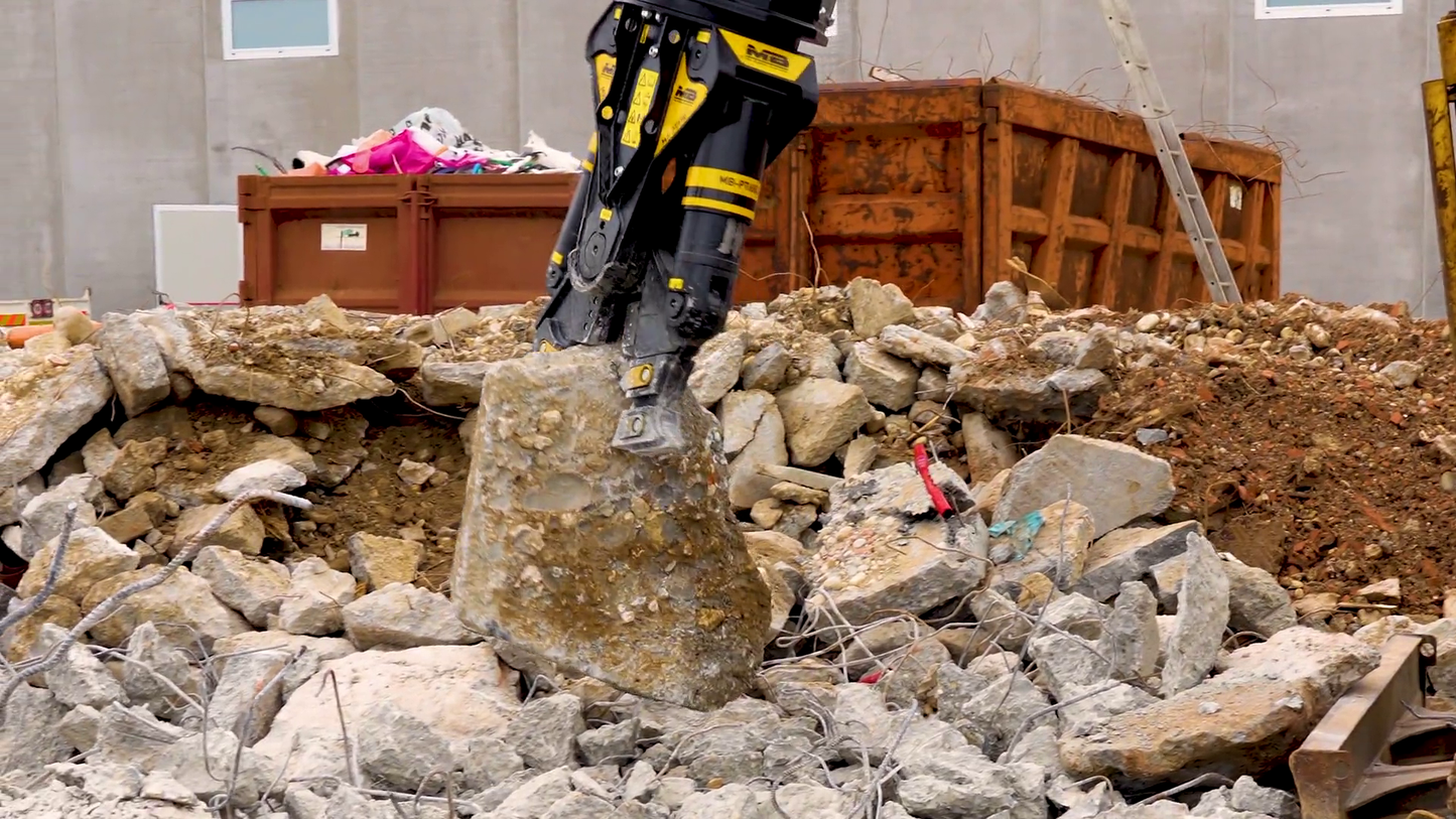 MB Crusher Demolition Pulverizer | Model MB-P160 | Width 12.2" | Machine Size 1.7-3.3 Tons | For Excavators