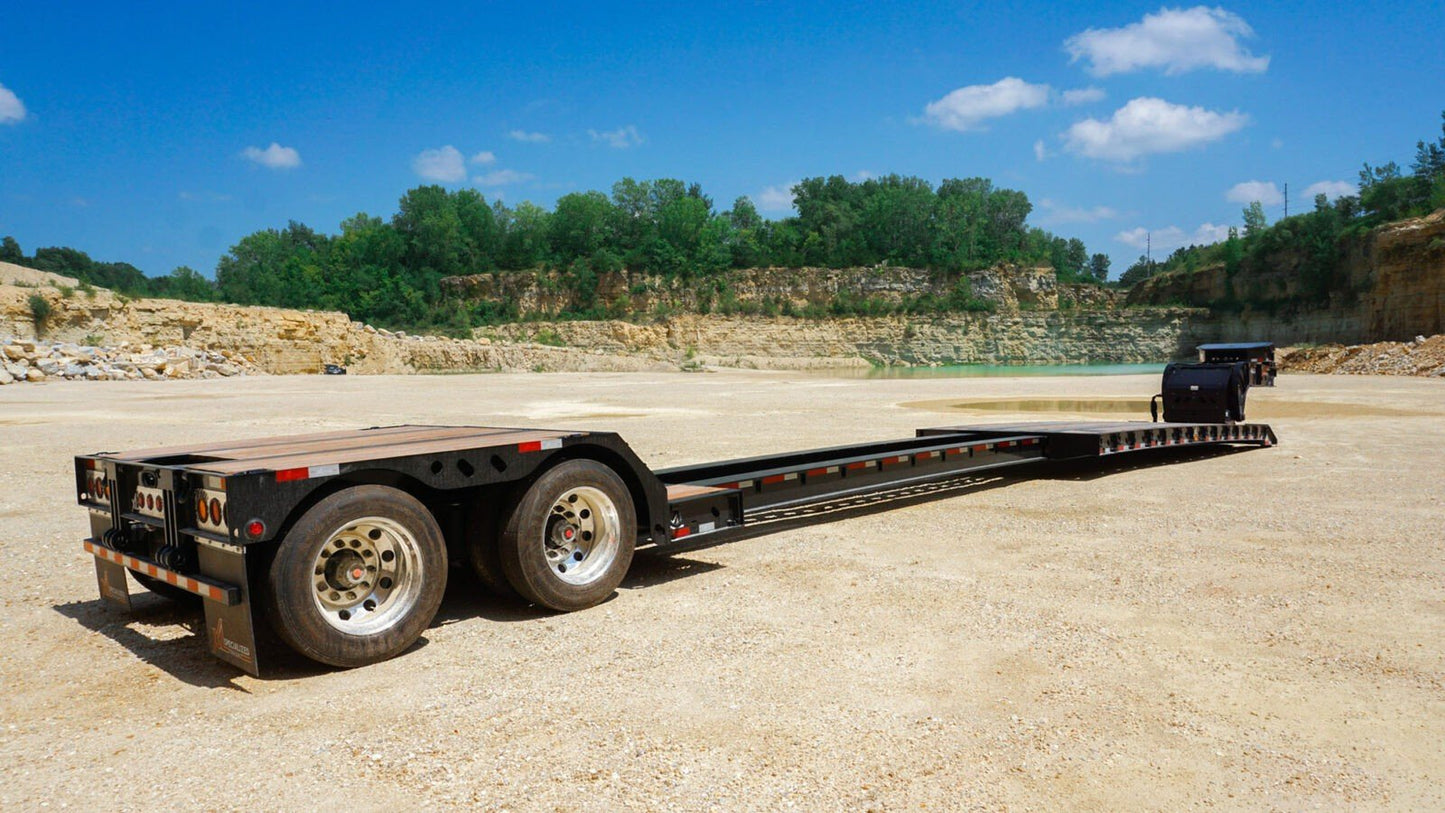 XL Specialized | 90HDE Extendable Lowboy | Hydraulic Detachable | 48' Length | 90,000 lbs Capacity | 102" Width | For Heavy Haul & Equipment Transport